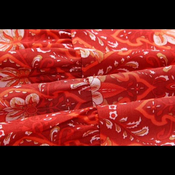 Red floral mini dress - Picture 7 of 8